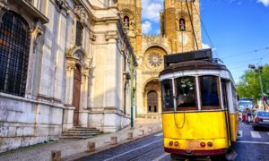 Lisbon_Private_Tours_Portugal_Tram28