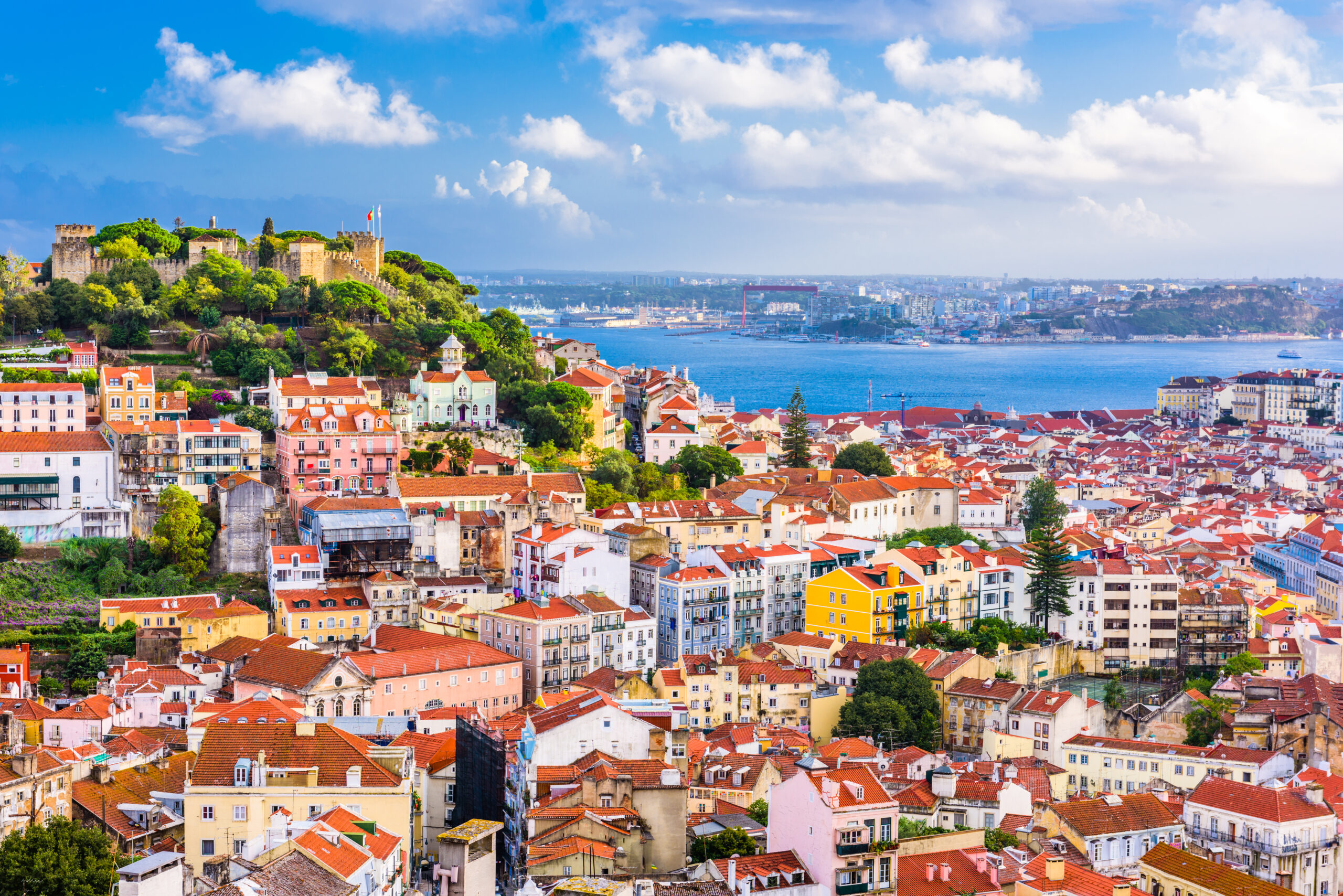 alfama-lisbon-views-best-places