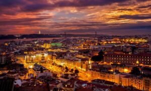 private_lisbon_night_tours