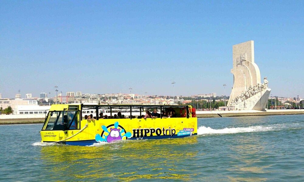ヒッポ海を渡る　7か国　Hippo Goes Overseas HippoTrip Adventure in Lisbon: Riding the Waves of Fun - The