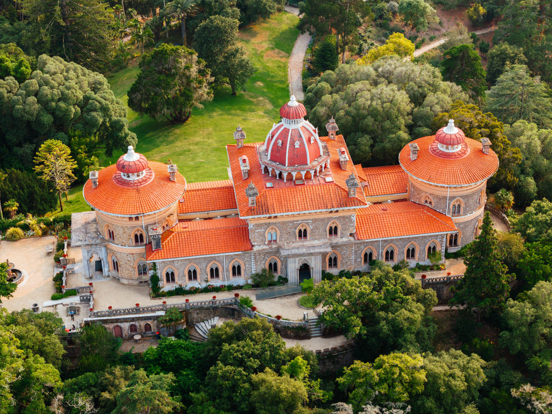 Exploring Monserrate Palace: A Journey Through Time