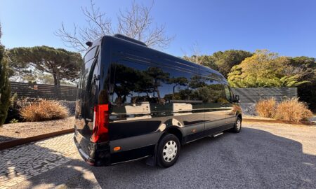 Private Minibus Rental in Portugal with English-Speaking Drivers