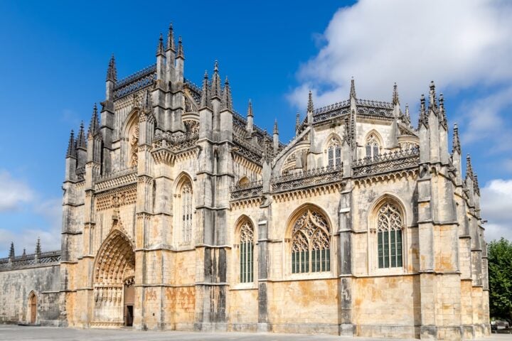 Fatima and Batalha from Lisbon: A Day of Faith, Stone and Open Sky