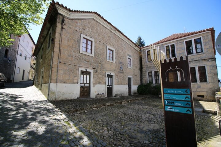 Where Is The Best Place to Shop in Lisbon?