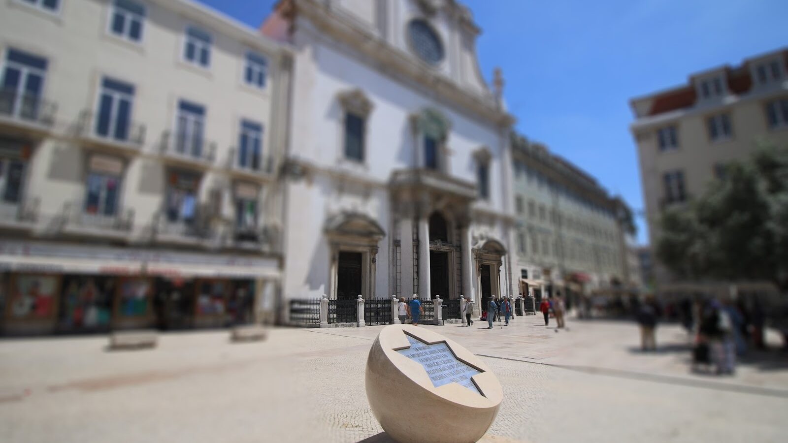 Above the Rooftops: A Lisbon Afternoon in Graca