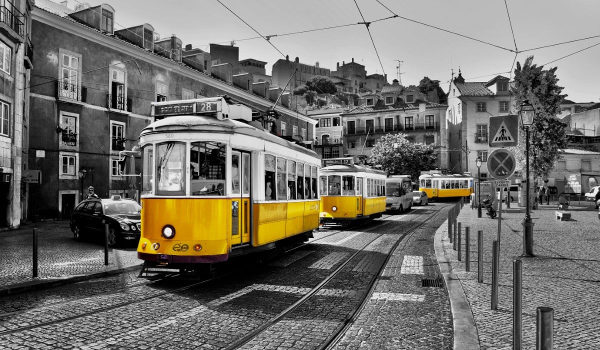 Little Feet, Big Discoveries: A Lisbon Family Holiday