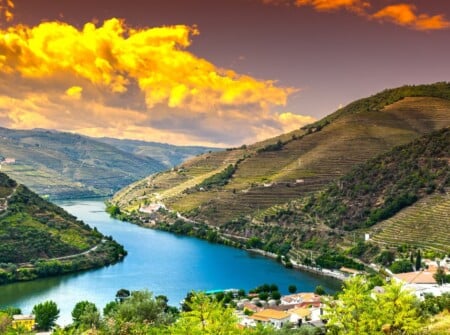 Douro_Valley_Tours_Lisbon_Transfers Douro_Valley_Tours_Lisbon_Transfers